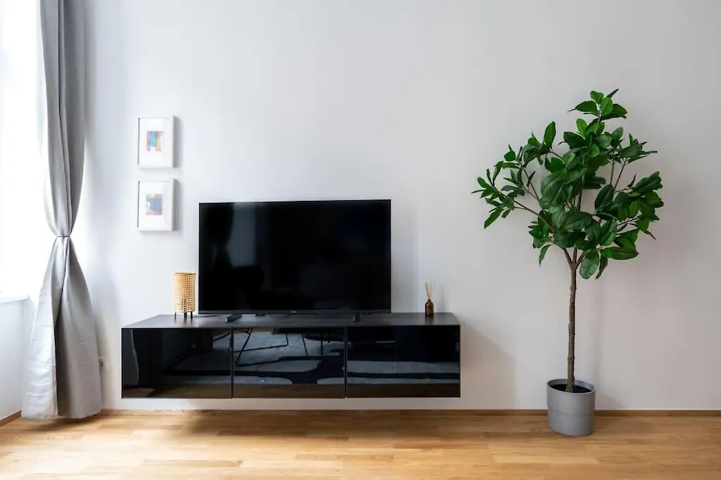 Pristine 1Br Suite, Quick To City By Hm Wenen Oostenrijk