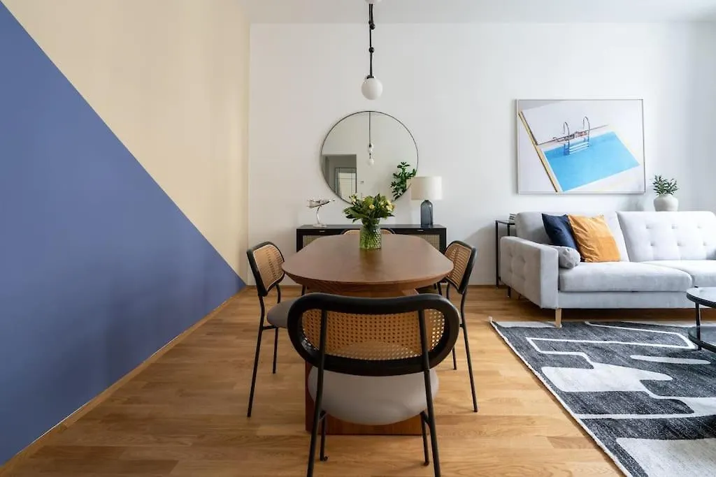 Pristine 1Br Suite, Quick To City By Hm Wenen 0*,