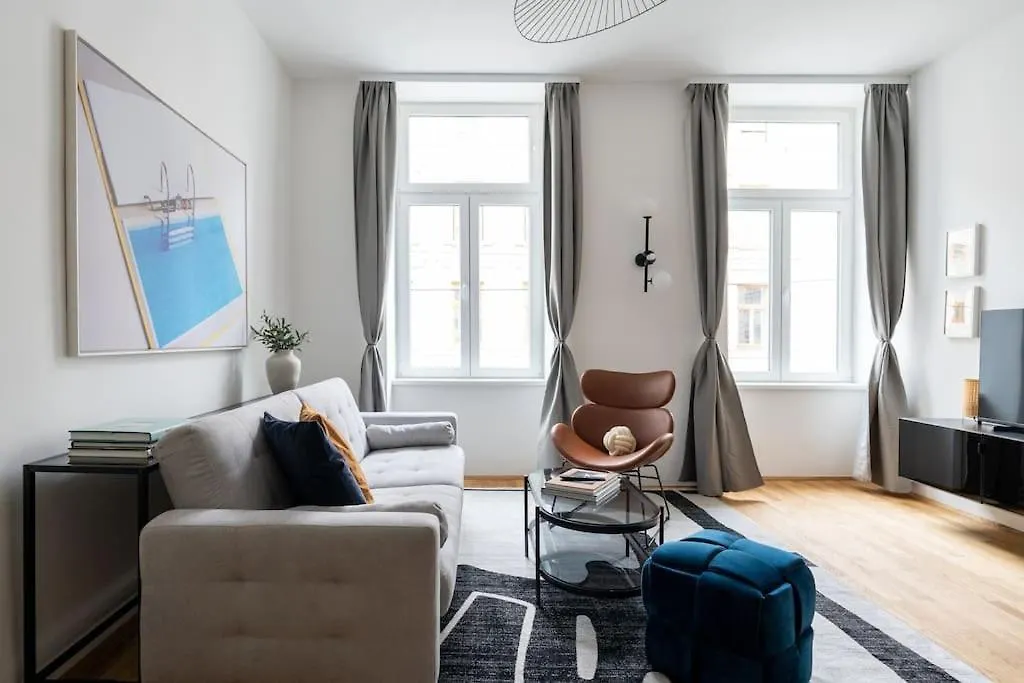 Pristine 1Br Suite, Quick To City By Hm Wenen 0*,  Oostenrijk